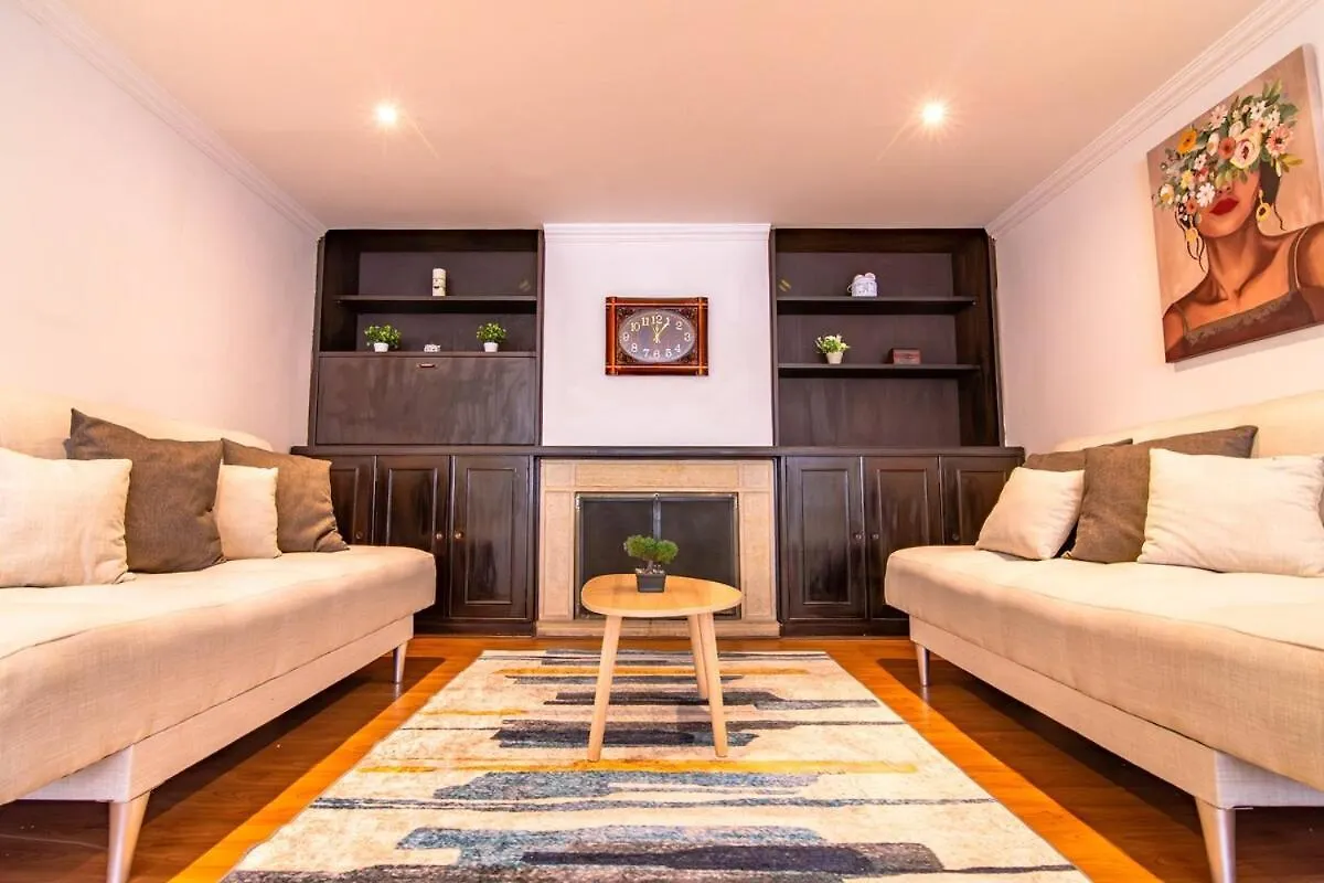 فيلة New York Style Boutique House - Exclusive Mansion With Inside Game Room And Premium Area Next To Iconic Unicentro Shopping Mall بوغوتا